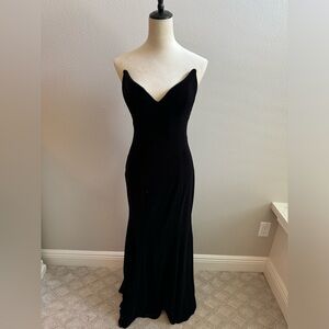 Jovani Black Velvet Gown Size 4